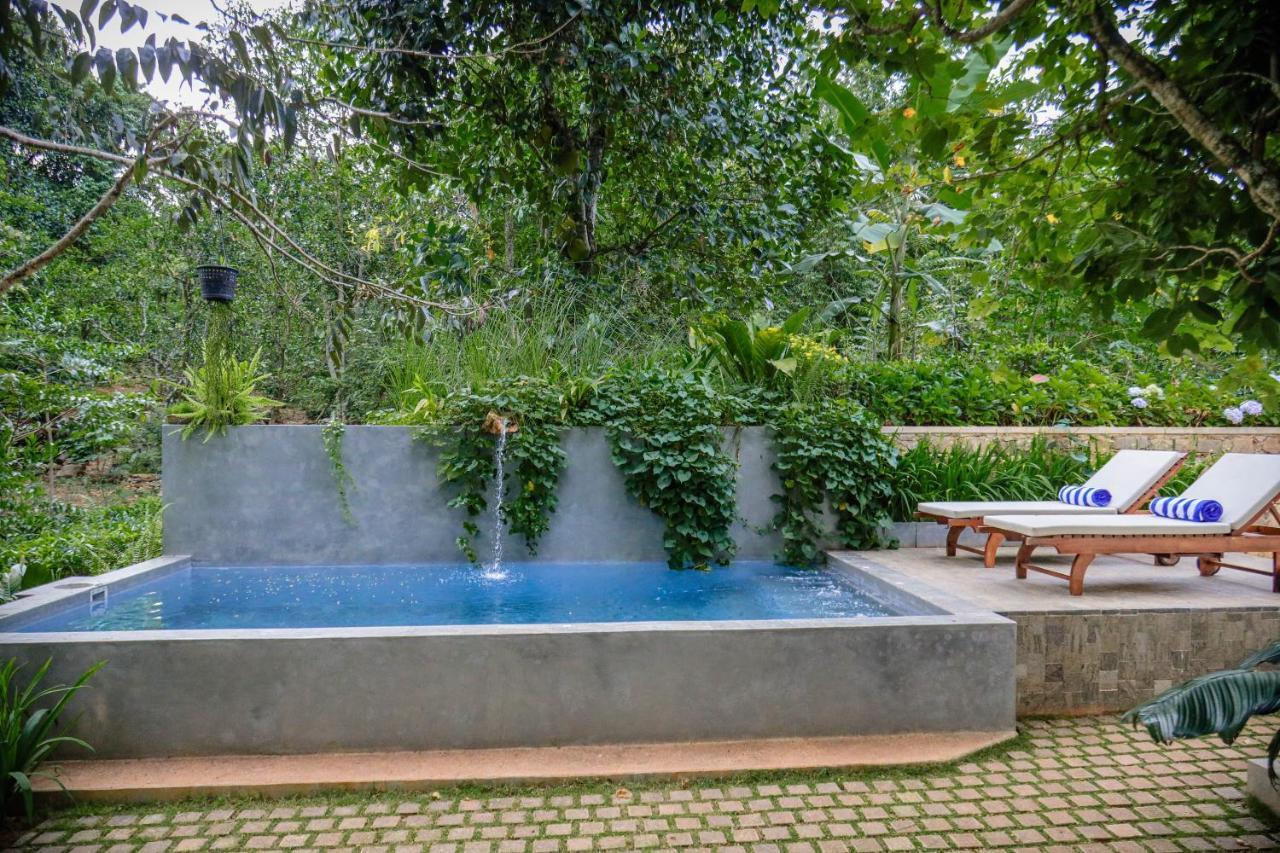 Tranquilisle Hotel Kandy Exterior photo